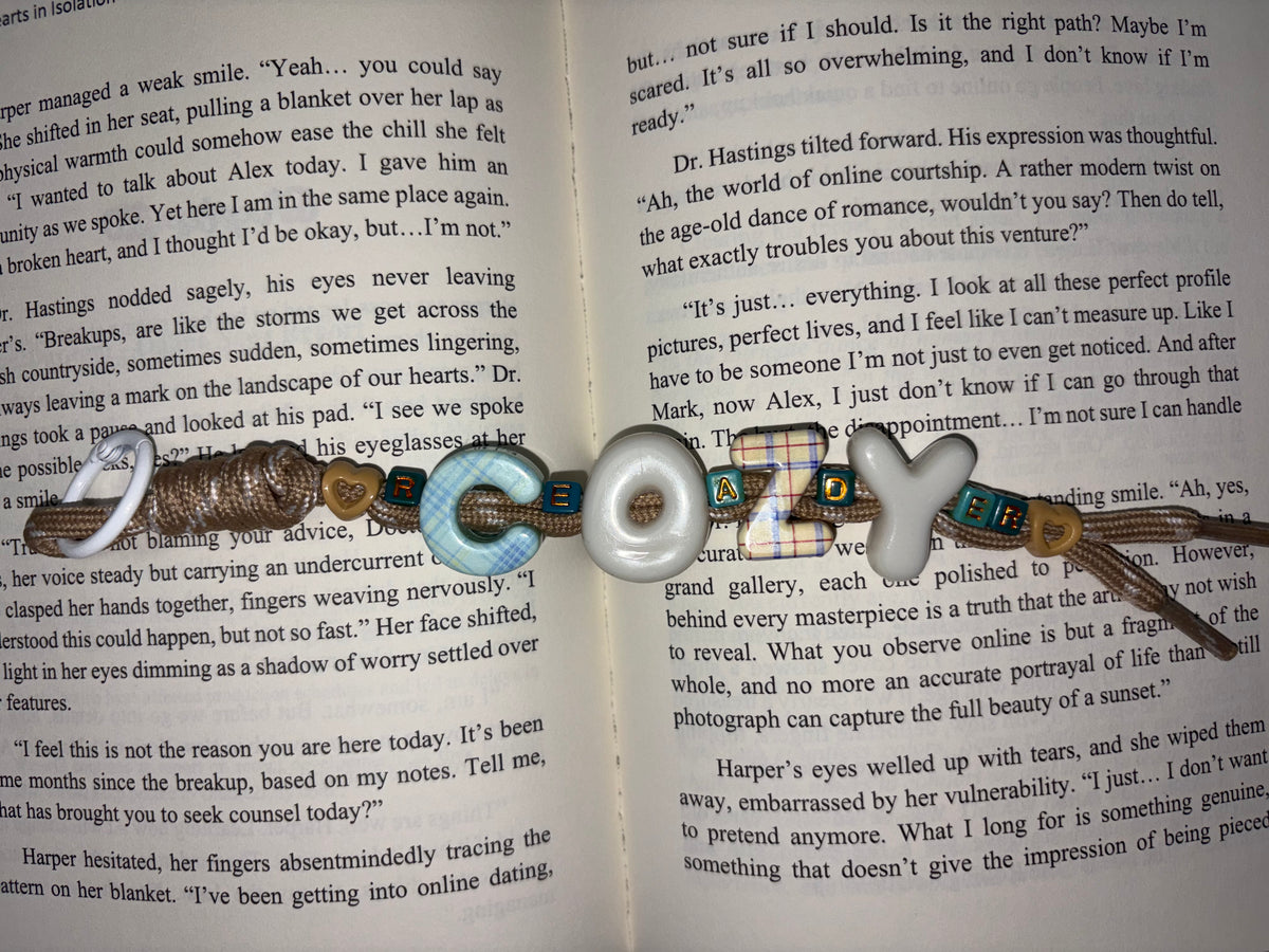 Large Cozy Reader Bag Charm