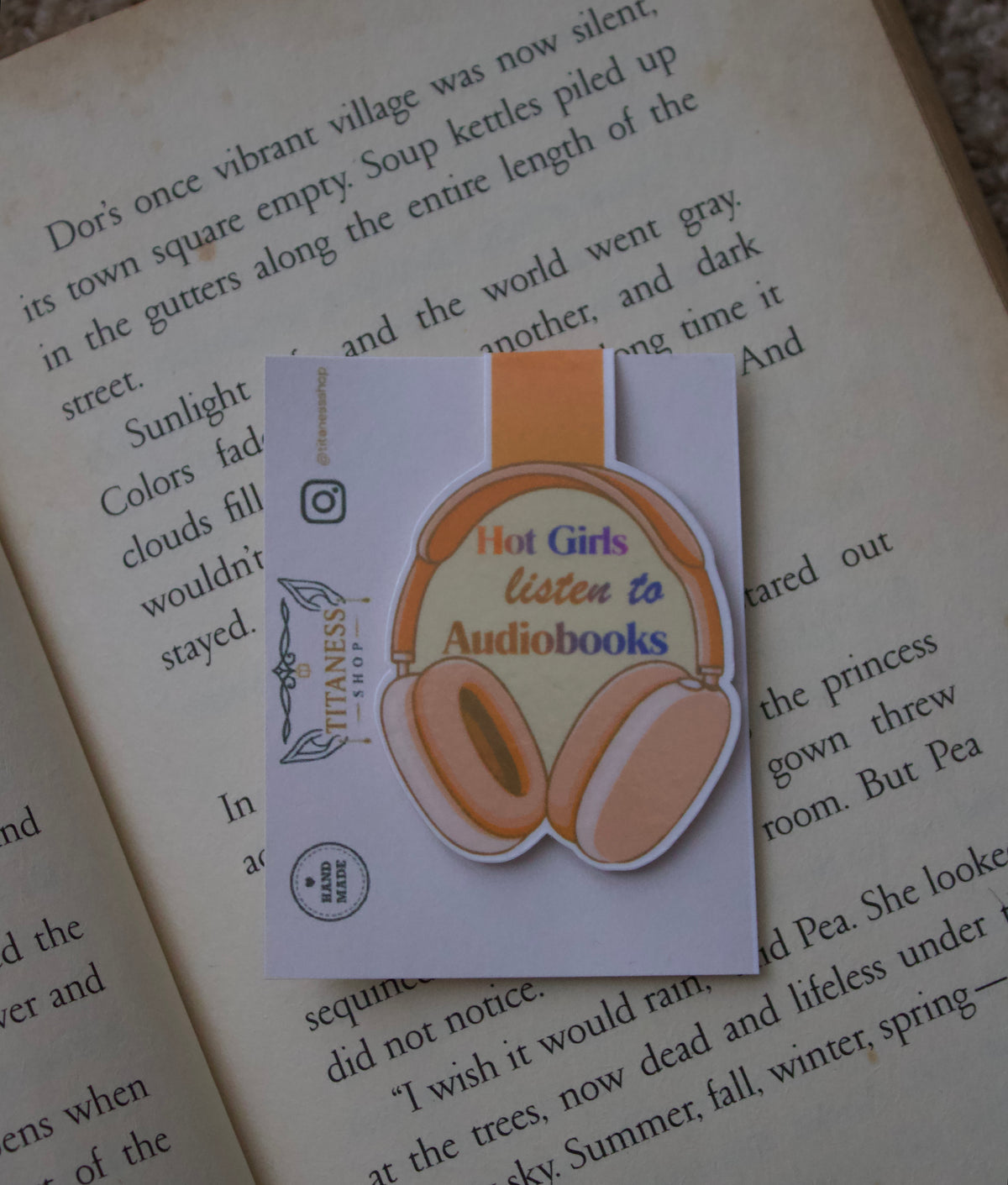 Hot Girls Listen to Audiobooks Yellow Magnetic Bookmark