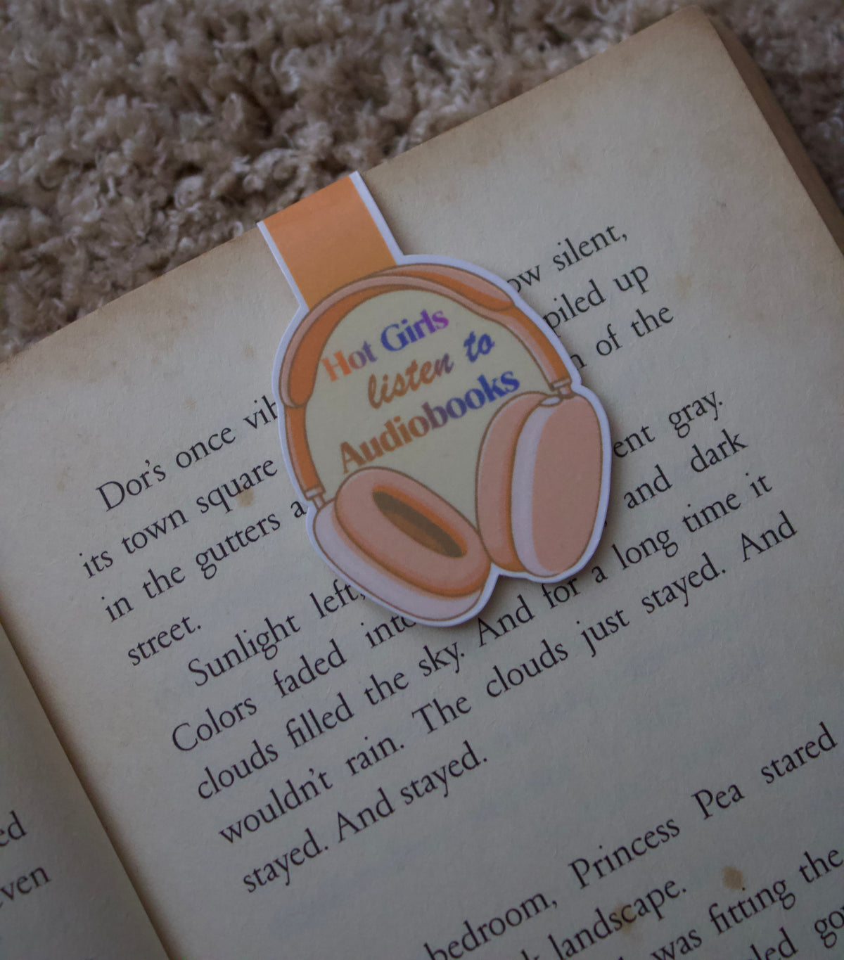 Hot Girls Listen to Audiobooks Yellow Magnetic Bookmark